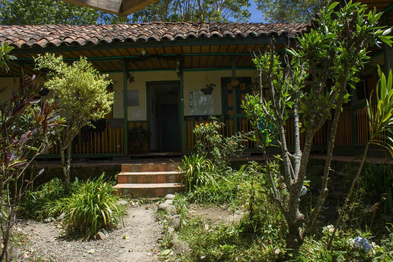 The Plantation House Travellers Hostel Salento Luaran gambar